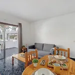 Apartman Apto Blue Pool Floritas *